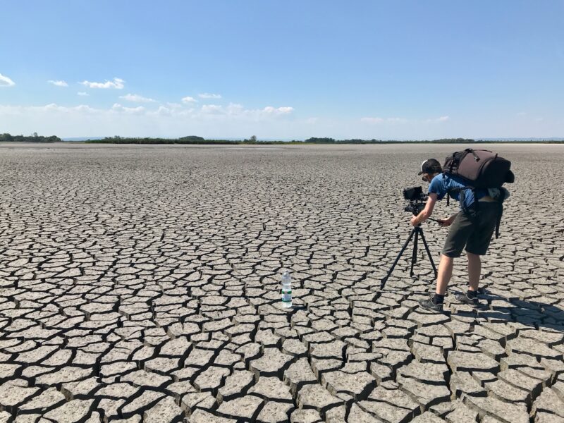  Filming by documentary filmmaker Christoph Schwarz at the dried-up Lake Zicksee in Burgenland, a region heavily affected by climate change, for an agitational video for a large Fridays for Future demonstration in Vienna. (photo: F. Graf)